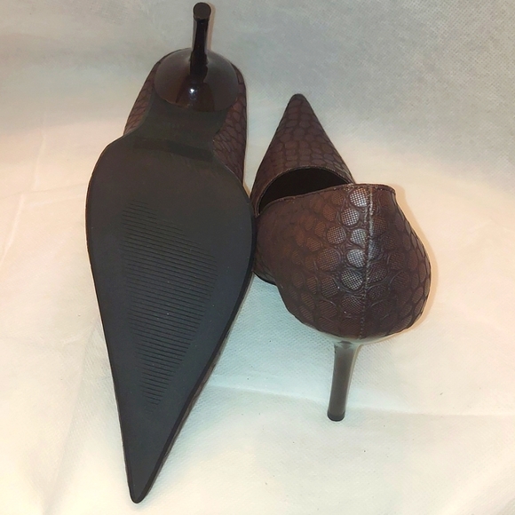 J Kuo Croc print heels, size 9 - Picture 3 of 4